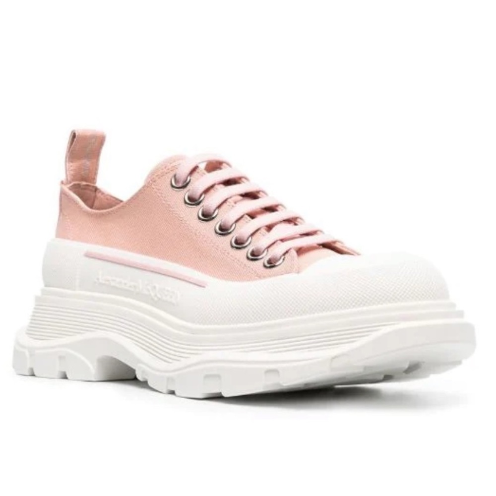 Womens shoes